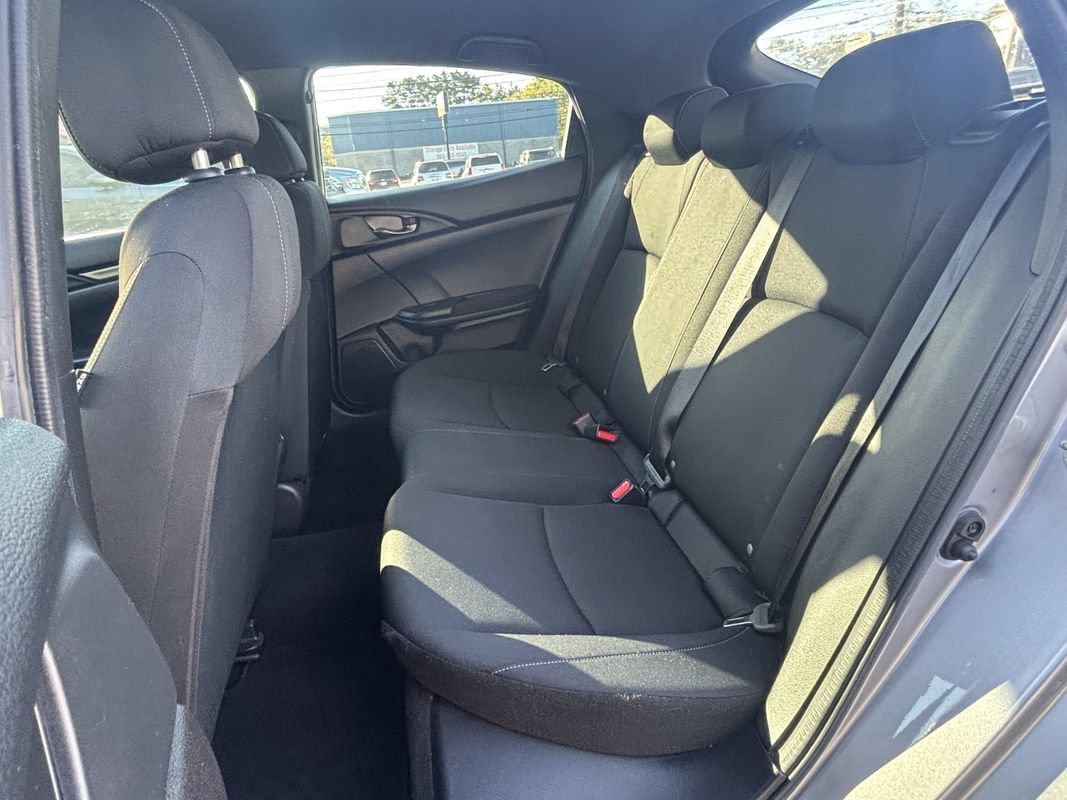 Used 2018 Honda Civic Sport image 12