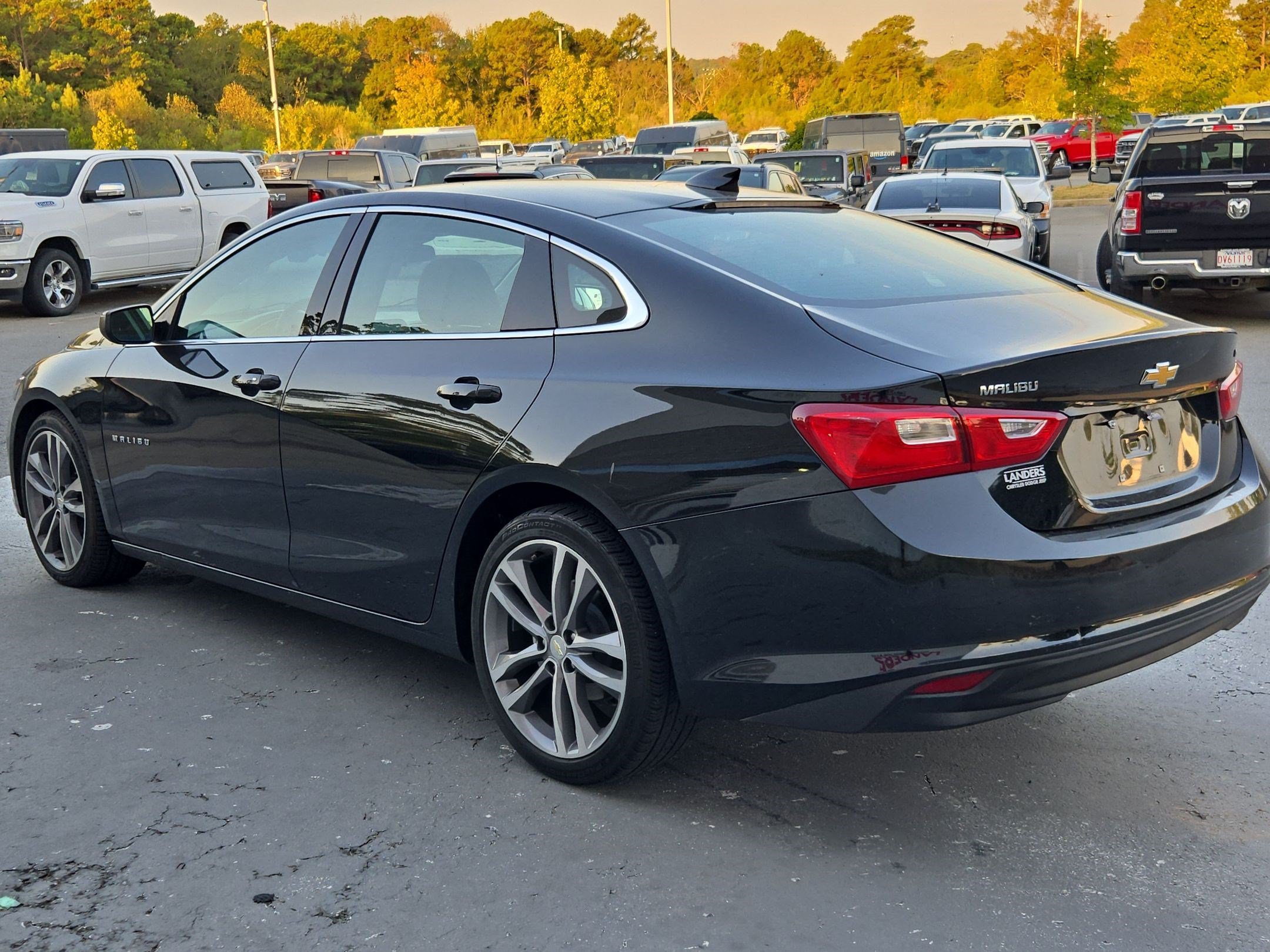 Used 2023 Chevrolet Malibu LT FWD image 5
