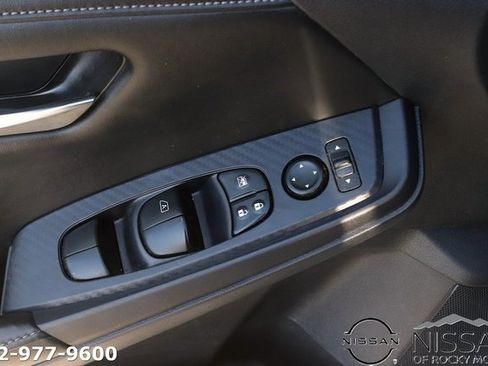 Used 2024 Nissan Sentra SV image 11