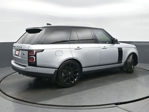 Used 2020 Land Rover Range Rover HSE image 3