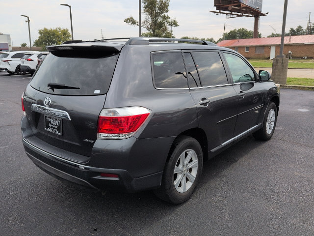 Used 2012 Toyota Highlander SE w/ Tow Pkg AWD/4WD image 7