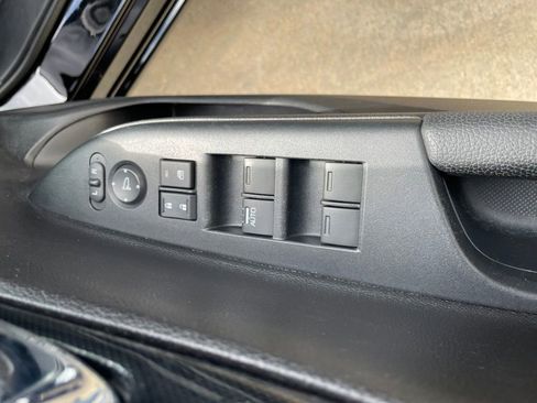 Used 2014 Honda Accord Sport image 18