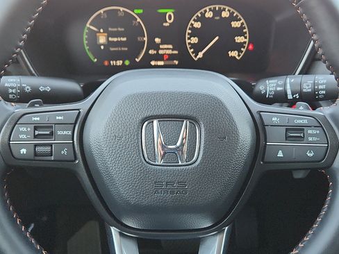 Used 2025 Honda CR-V Sport image 24