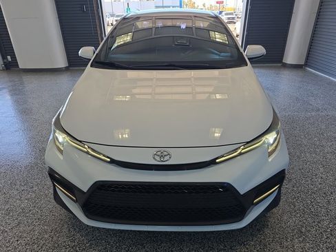Used 2021 Toyota Corolla SE image 2