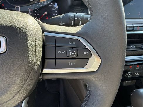 New 2025 Jeep Compass Latitude w/ Altitude Special Edition image 14