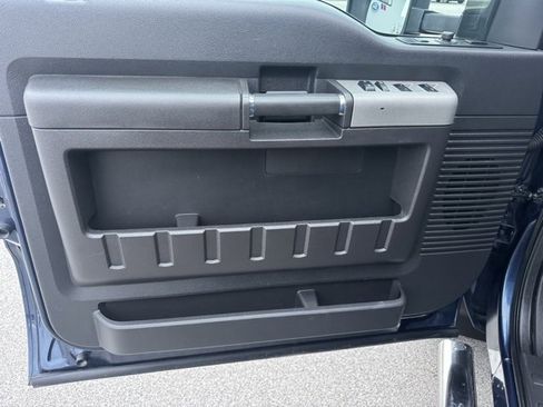 Used 2016 Ford F250 Lariat w/ Lariat Ultimate Package image 11