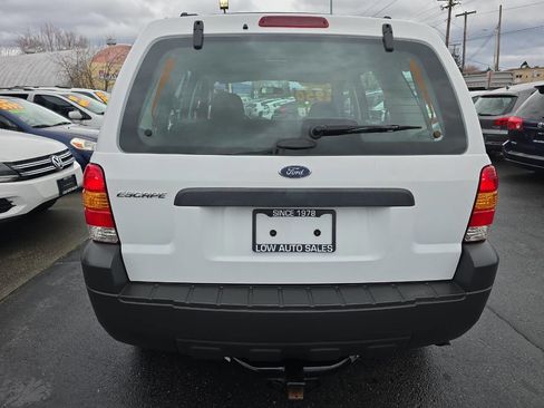 Used 2006 Ford Escape XLS image 4