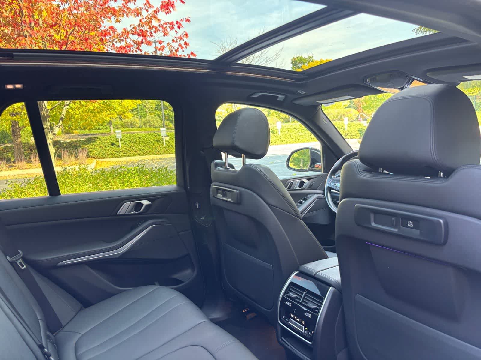 Used 2019 BMW X5 xDrive40i w/ Premium Package 2 AWD/4WD image 19