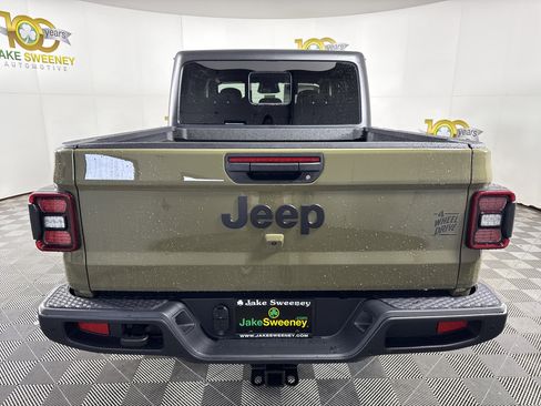 New 2026 Jeep Gladiator Willys image 7