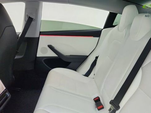 Used 2025 Tesla Model 3 Performance AWD/4WD image 28