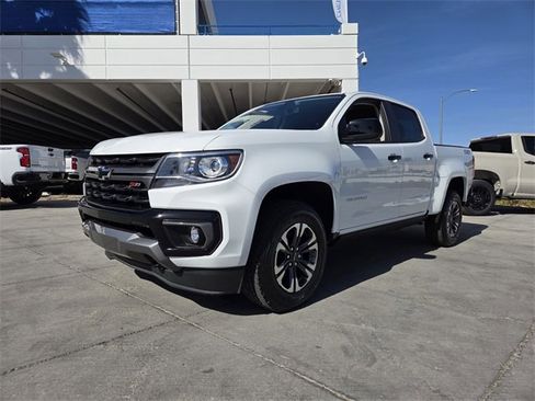 Certified 2022 Chevrolet Colorado Z71 image 2