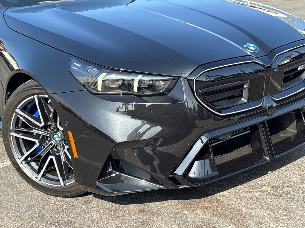New 2027 BMW M5 w/ Carbon Package AWD/4WD image 6