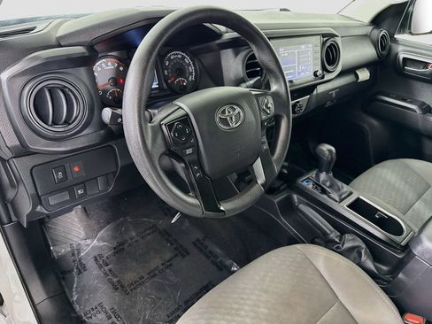 Used 2022 Toyota Tacoma SR RWD image 22