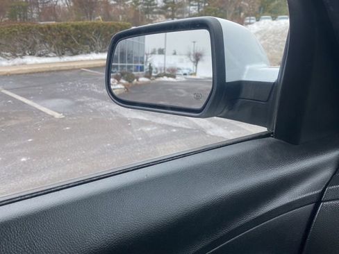 Certified 2016 Chevrolet Equinox LT image 38