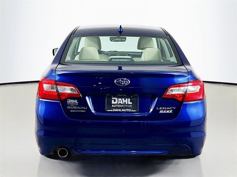 Used 2017 Subaru Legacy 2.5i Premium image 15