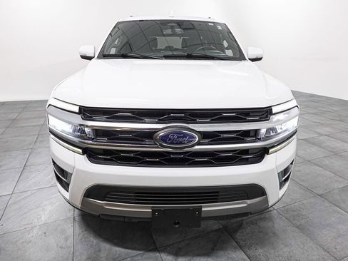 Used 2024 Ford Expedition Limited image 2