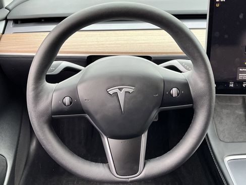 Used 2023 Tesla Model 3 Long Range AWD/4WD image 11