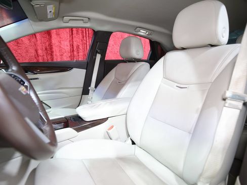 Used 2016 Cadillac XTS Luxury w/ Driver Awareness Package FWD image 13