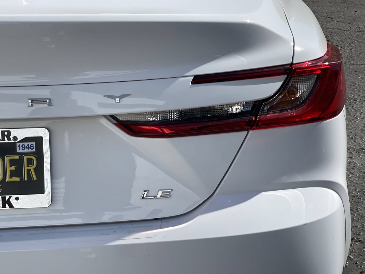 Used 2025 Toyota Camry LE w/ Convenience Package FWD image 31