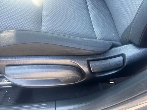 Used 2025 Kia Soul LX w/ LX Technology Package image 23