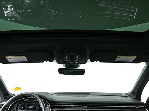 New 2025 Audi Q7 3.0T Prestige image 19