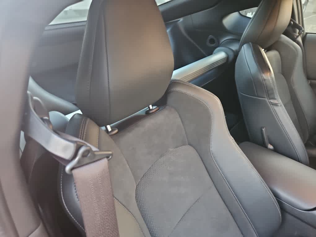 Used 2025 Nissan Z Performance w/ Floor Mat Package RWD image 13