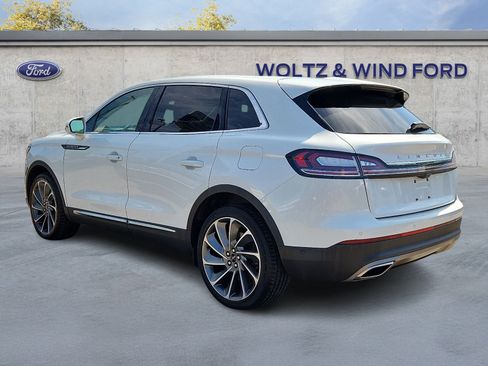 Used 2023 Lincoln Nautilus Reserve w/ Equipment Group 201A AWD/4WD image 4