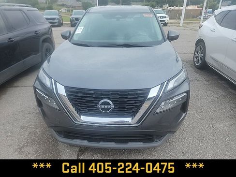 Used 2023 Nissan Rogue SV FWD image 34