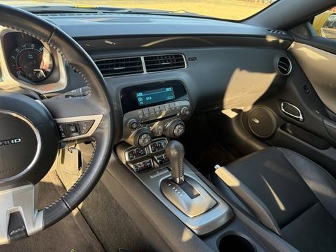 Used 2011 Chevrolet Camaro SS w/ RS Package image 13