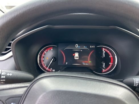 Used 2023 Toyota RAV4 XLE image 6