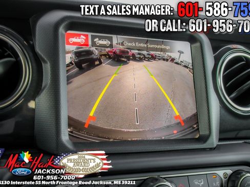 Used 2021 Jeep Wrangler Unlimited Rubicon w/ Trailer Tow Package image 24