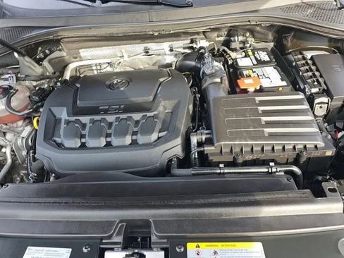 Used 2021 Volkswagen Tiguan SEL image 10