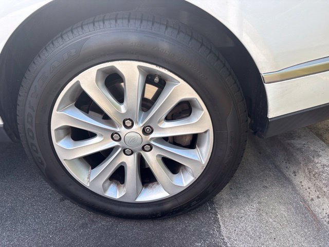Used 2016 Land Rover Range Rover HSE AWD/4WD image 8