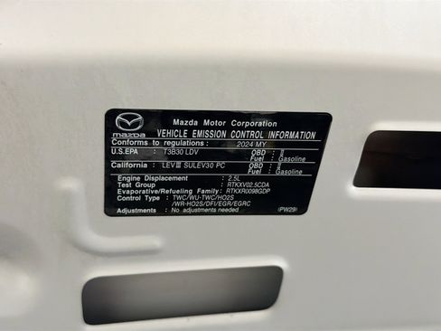 Used 2024 MAZDA CX-30 AWD 2.5 S w/ Select Sport Pkg image 17