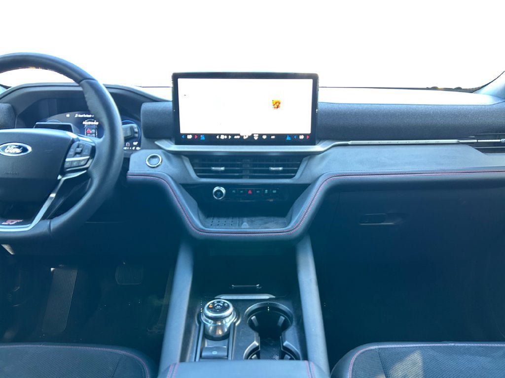 Used 2025 Ford Explorer ST AWD/4WD image 13