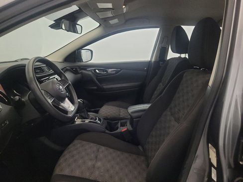Used 2019 Nissan Rogue Sport SV FWD image 17