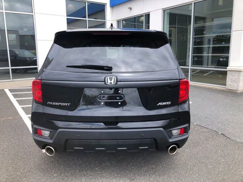 Used 2023 Honda Passport EX-L image 4