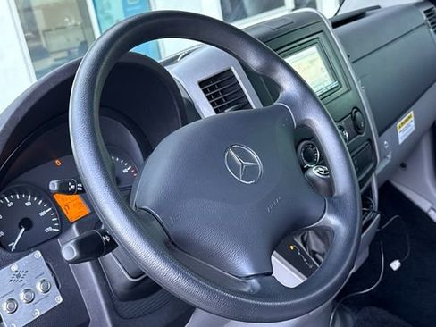 Used 2016 Mercedes-Benz Sprinter 3500 image 16