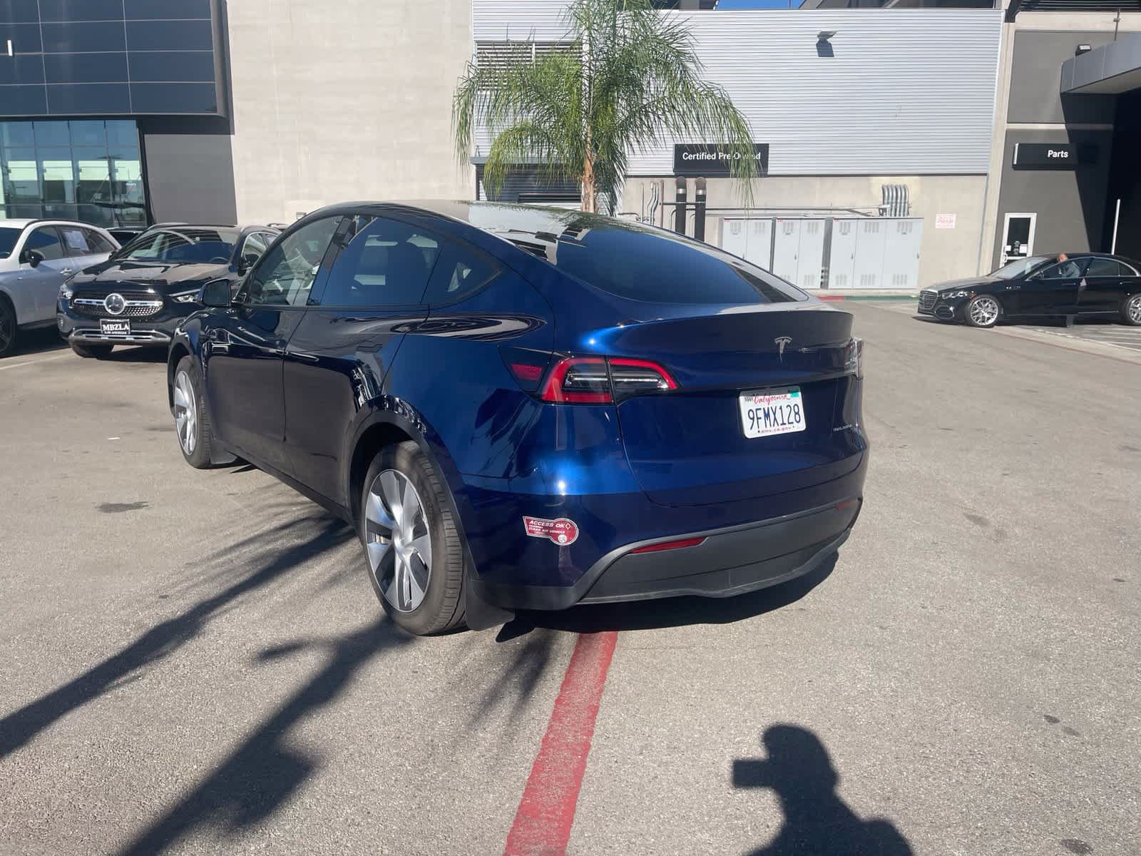 Used 2023 Tesla Model Y Long Range AWD/4WD image 4