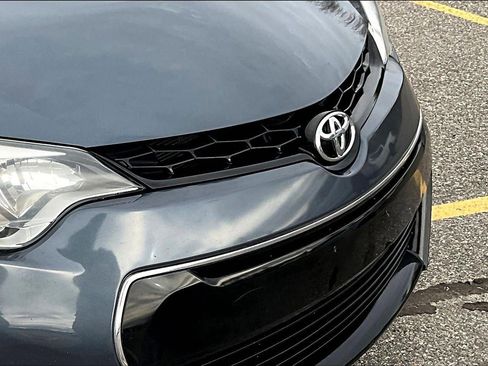 Used 2016 Toyota Corolla S image 27