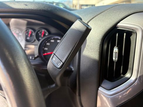 Used 2019 Chevrolet Silverado 1500 Custom w/ Custom Value Package image 23