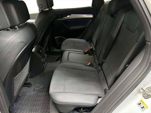 Certified 2023 Audi Q5 e Prestige AWD/4WD image 13