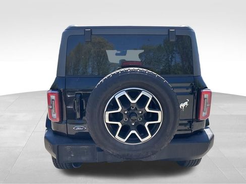 Used 2024 Ford Bronco Outer Banks image 4