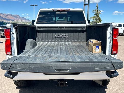 Used 2024 Chevrolet Silverado 3500 High Country w/ High Country Premium Package image 5