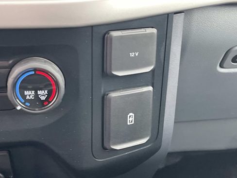 Used 2023 Ford F150 XLT AWD/4WD image 36