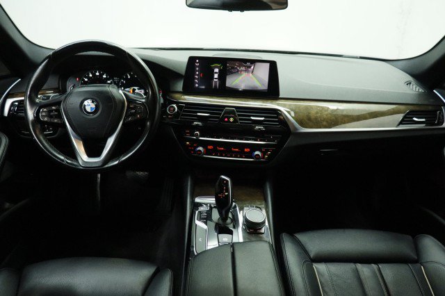 Used 2019 BMW 540i RWD image 24