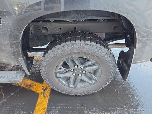 Used 2025 Chevrolet Silverado 1500 Custom Trail Boss image 11