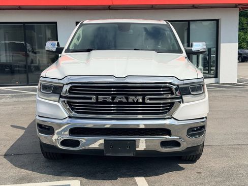 Used 2019 RAM 1500 Laramie AWD/4WD image 9