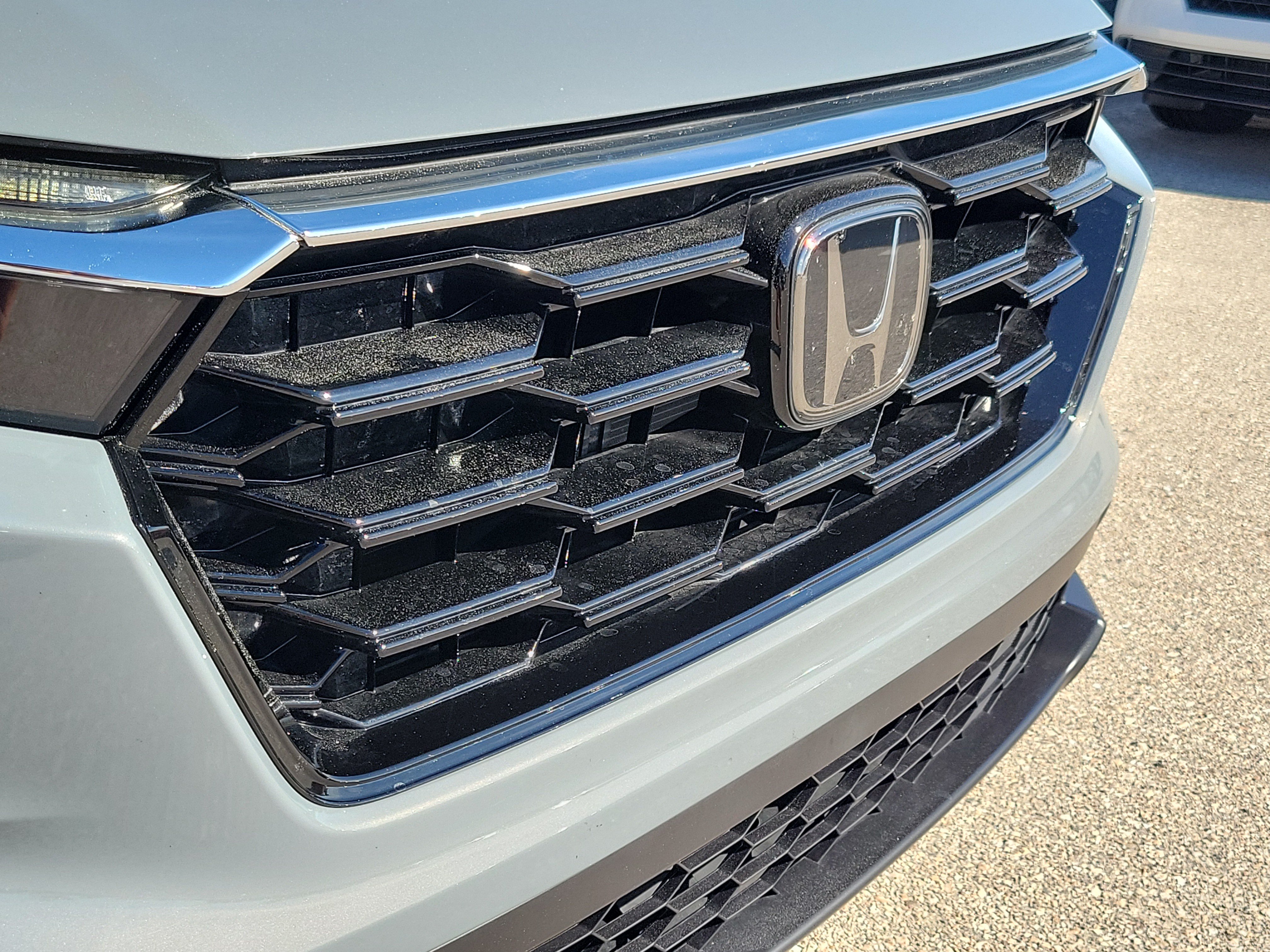 Used 2024 Honda CR-V EX image 12