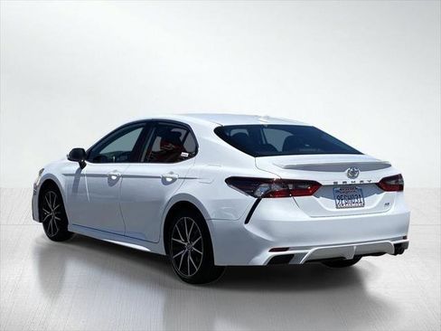 Certified 2023 Toyota Camry SE FWD image 4